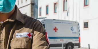 A Unidade M&oacute;vel para testes &agrave; Covid-19 chegou a Vilar Formoso